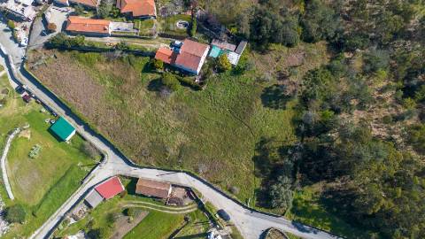 Terreno Urbanizável, murado e com 5.400M2