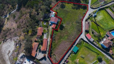 Terreno Urbanizável, murado e com 5.400M2