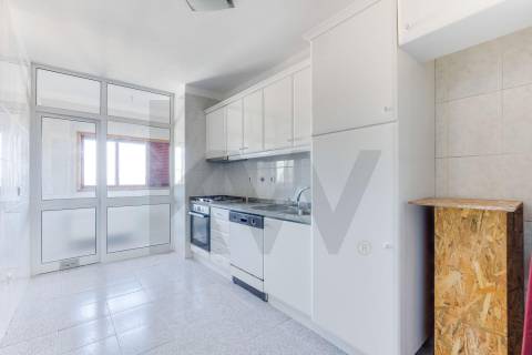 Magnífico T1 com excelentes áreas - Maia - Guardeiras