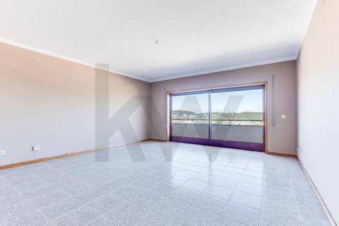 Magnífico T1 com excelentes áreas - Maia - Guardeiras