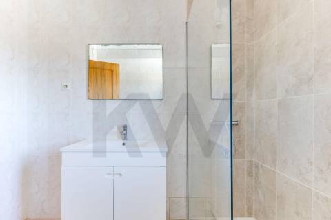 Magnífico T1 com excelentes áreas - Maia - Guardeiras