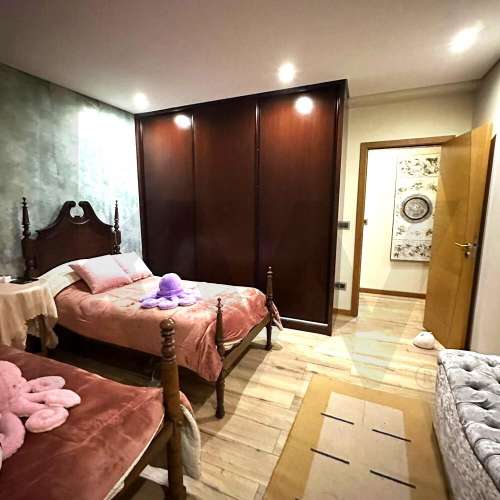 Apartamento T2 Renovado com Garagem Box – Rua da Cadeia, Santo Tirso