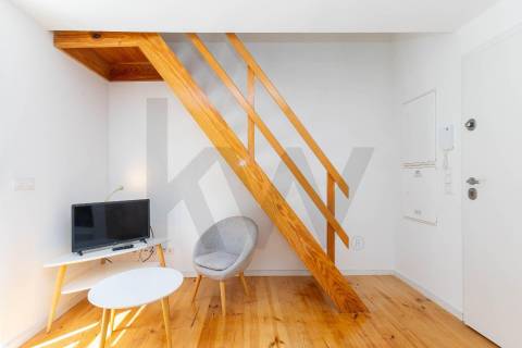 Apartamento T1  Duplex - Junto ao Cais de Gaia
