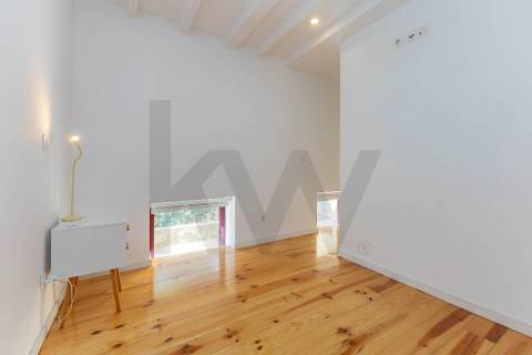 Apartamento T1  Duplex - Junto ao Cais de Gaia