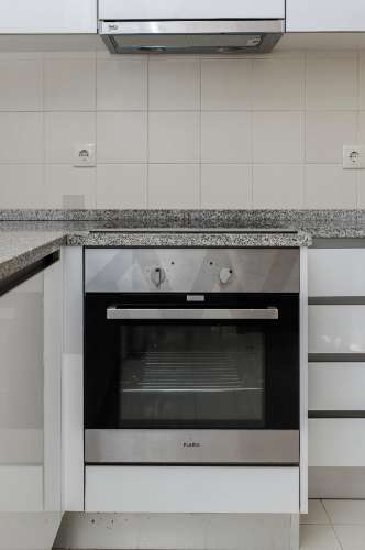 MORADIA T2 EM BANDA LOCALIZADA EM  RAMALDE - PORTO