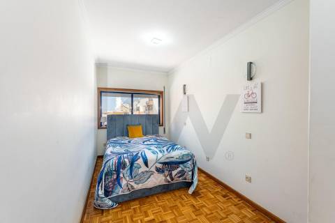 Moradia de 4 Andares na Praia - Vila do Conde