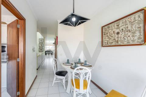 Moradia de 4 Andares na Praia - Vila do Conde