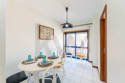 Moradia de 4 Andares na Praia - Vila do Conde