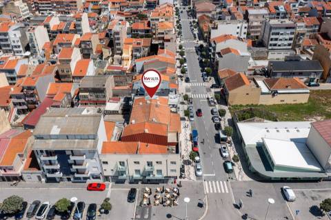 Moradia de 4 Andares na Praia - Vila do Conde