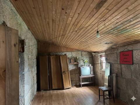 Oportunidade Única de Reabilitação de um Ex-Libris do Século XVIII 