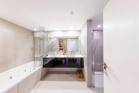 APARTAMENTO T4 - DESTILARIA RESIDENCE, VILA NOVA DE GAIA 