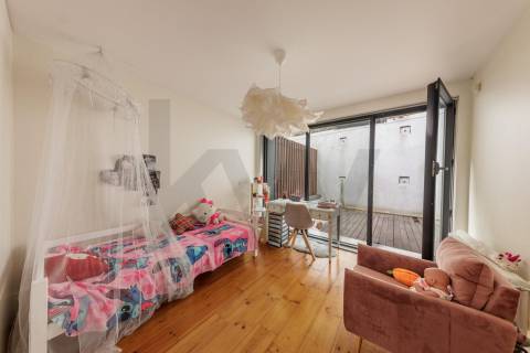 APARTAMENTO T4 - DESTILARIA RESIDENCE, VILA NOVA DE GAIA 
