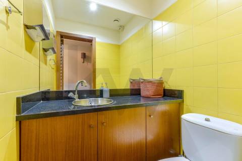 Escritório para venda no Edificio Mota Galiza com 400 m2 