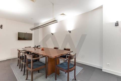 Escritório para venda no Edificio Mota Galiza com 400 m2 