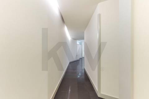 Escritório para venda no Edificio Mota Galiza com 400 m2 