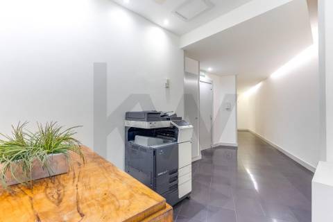 Escritório para venda no Edificio Mota Galiza com 400 m2 