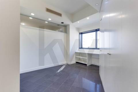 Escritório para venda no Edificio Mota Galiza com 400 m2 