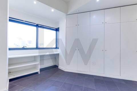 Escritório para venda no Edificio Mota Galiza com 400 m2 