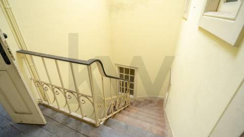 PRÉDIO HABITACIONAL | RUA DA ESTAÇÃO | CAMPANHÃ | PORTO