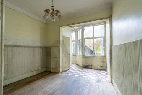 PRÉDIO HABITACIONAL | RUA DA ESTAÇÃO | CAMPANHÃ | PORTO