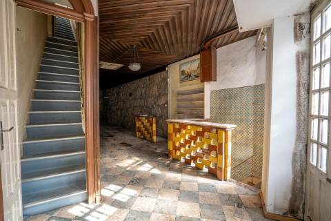 PRÉDIO MISTO | INVESTIMENTO | RUA DA ESTAÇÃO | CAMPANHÃ | PORTO