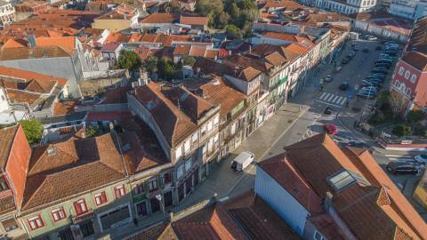PRÉDIO MISTO | INVESTIMENTO | RUA DA ESTAÇÃO | CAMPANHÃ | PORTO