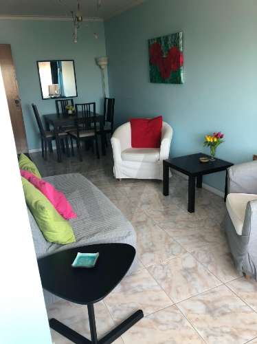 Apartamento T1 para arrendamento com vistas sobre o Rio Douro, mobilado e sem garagem