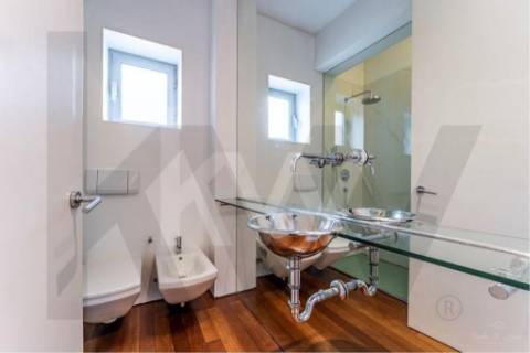 T3+1 (4 quartos) Frente à praia do Molhe | Av. Brasil - Foz | com garagem, parcialmente mobilado