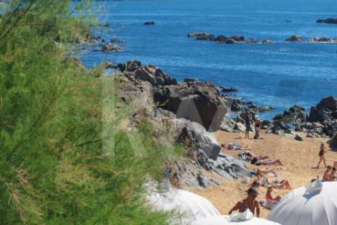 T3+1 (4 quartos) Frente à praia do Molhe | Av. Brasil - Foz | com garagem, parcialmente mobilado