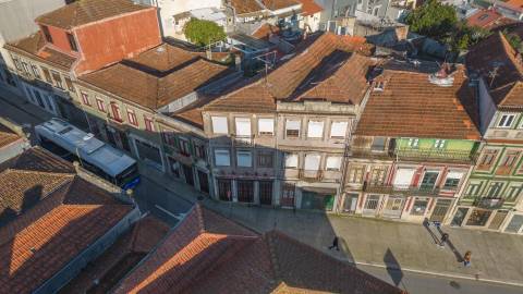 DOIS PRÉDIOS | INVESTIMENTO | RUA DA ESTAÇÃO | CAMPANHÃ | PORTO