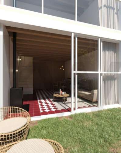 Moradia para restauro no coração do Porto