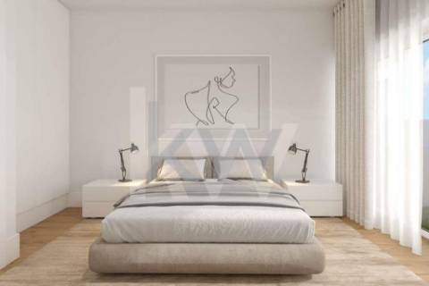 Loft T1 + T0 com varanda em Vila Nova de Gaia próximo à Ponte D. Luís e Jardim do Morro