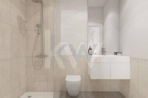 Loft T1 + T0 com varanda em Vila Nova de Gaia próximo à Ponte D. Luís e Jardim do Morro