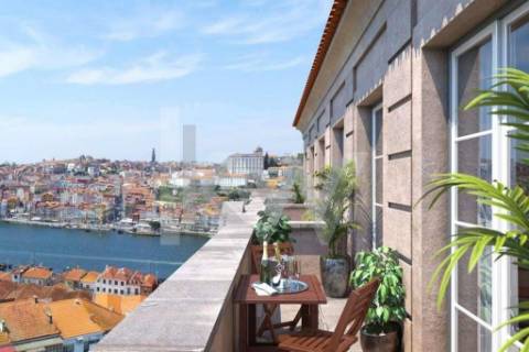 Loft com terraço em Vila Nova de Gaia próximo à Ponte D. Luís e Jardim do Morro