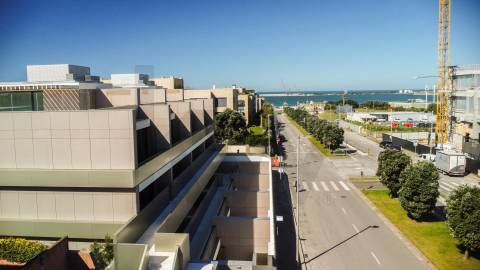 Apartamento T4 em construção na Avenida da Boavista junto ao Castelo do Queijo e Parque da Cidade