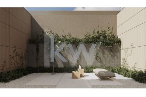 Apartamento T4 em construção na Avenida da Boavista junto ao Castelo do Queijo e Parque da Cidade