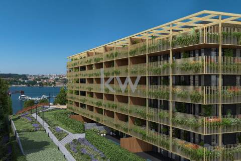 Apartamento T3 com Terraço  na Afurada