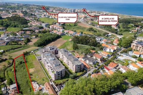Terreno 1 700 m² — 1 ou 2 Moradias | Praia de Francelos