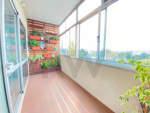 T3 Avenida da Boavista - Varandas + Garagem 
