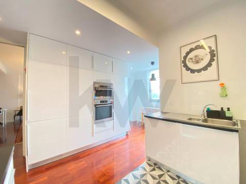 T3 Avenida da Boavista - Varandas + Garagem 