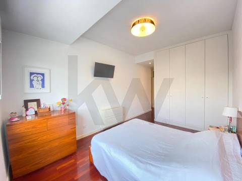 T3 Avenida da Boavista - Varandas + Garagem 