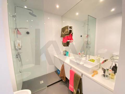 T3 Avenida da Boavista - Varandas + Garagem 