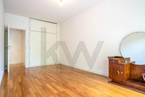 🏡 Apartamento T2+1 – Soalheiro, Central e com Garagem