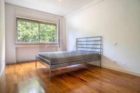 🏡 Apartamento T2+1 – Soalheiro, Central e com Garagem