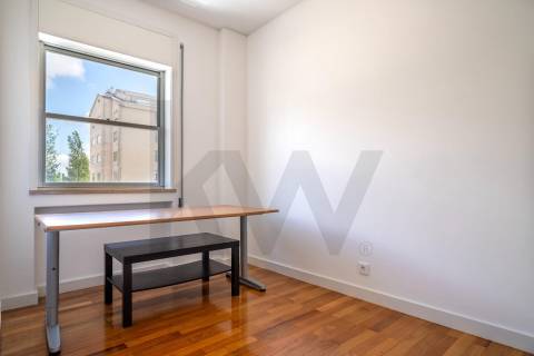 🏡 Apartamento T2+1 – Soalheiro, Central e com Garagem