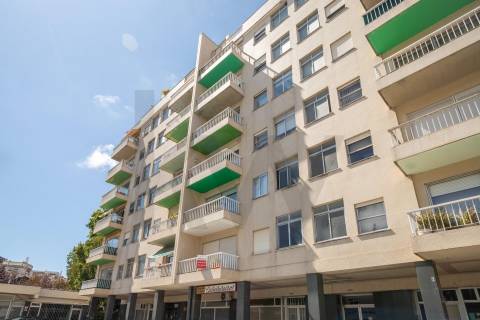 🏡 Apartamento T2+1 – Soalheiro, Central e com Garagem