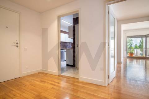 🏡 Apartamento T2+1 – Soalheiro, Central e com Garagem