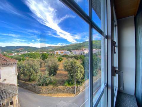 Apartamento T3 no Fundão – Excelente Localização e Vista Deslumbrante