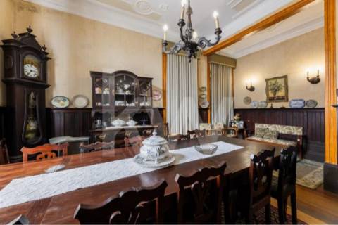 Moradia Senhorial no Centro  Povoa de Lanhoso 