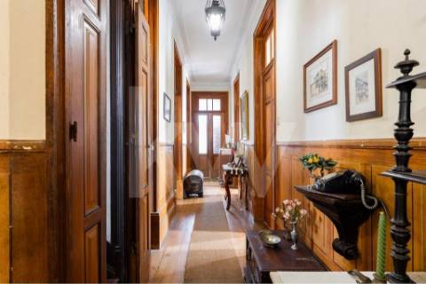 Moradia Senhorial no Centro  Povoa de Lanhoso 